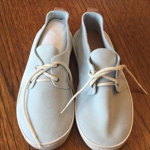 13T suede lace up sneaker Zunii